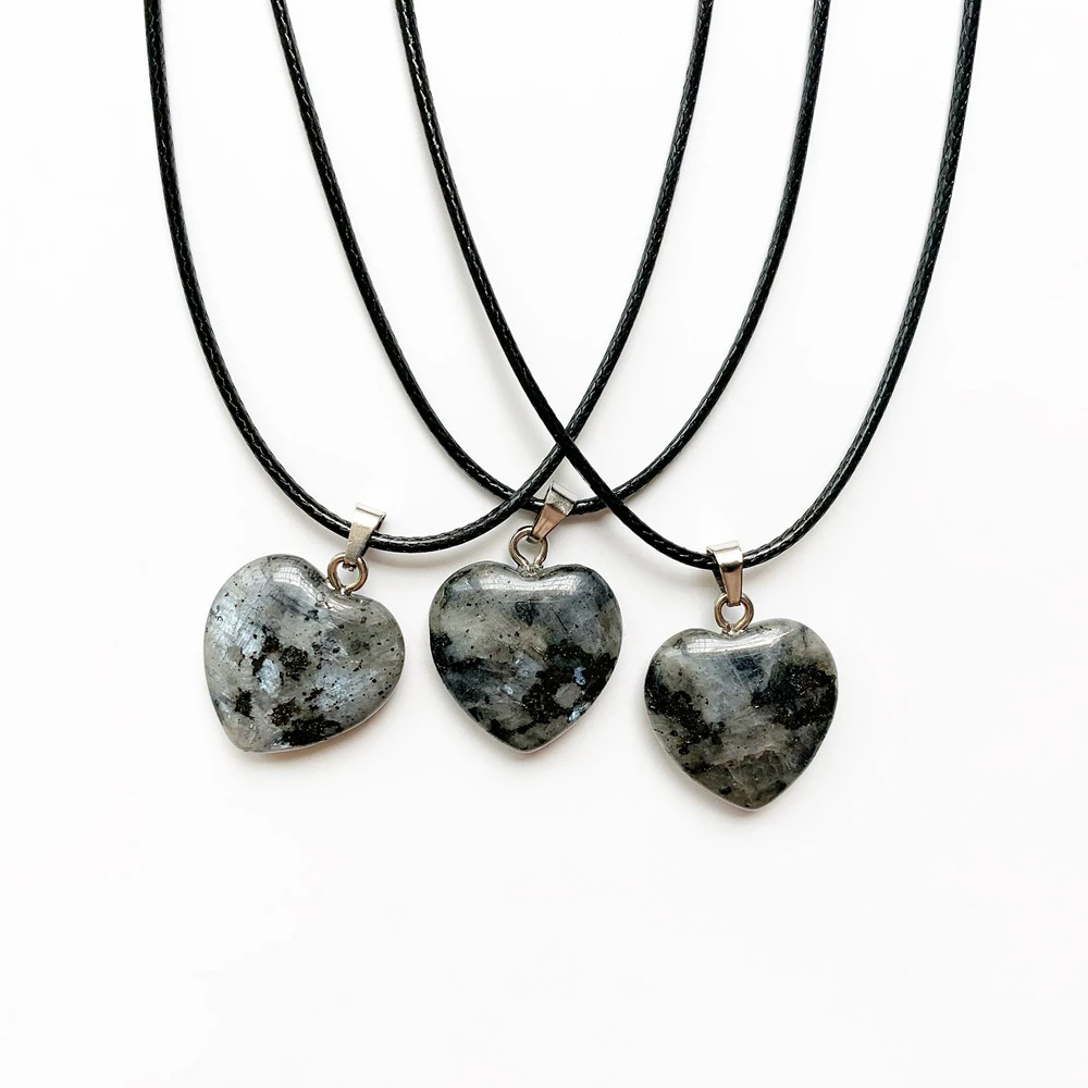 Natural Labradorite Crystal Heart Stone Pendant Love Necklace Adjustable Black Cord Necklaces Wholesale Dropshipping 1pc