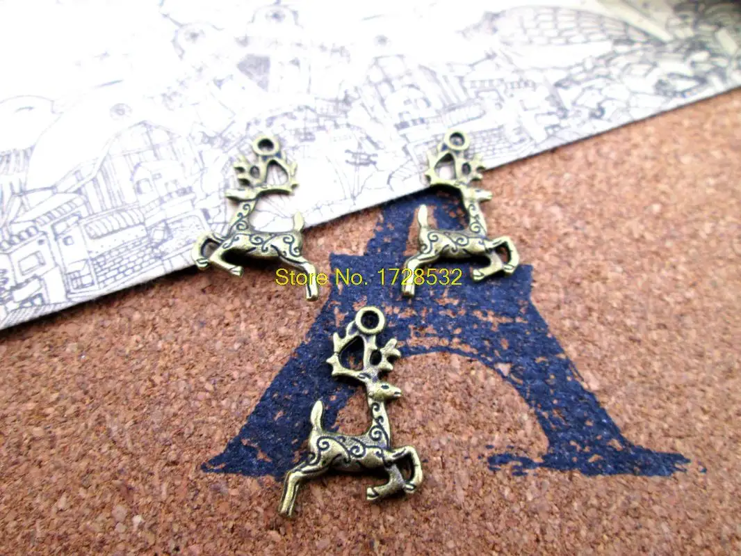 30pcs-- Reindeer Charms bronze tone deer charm pendatns 20x14mm