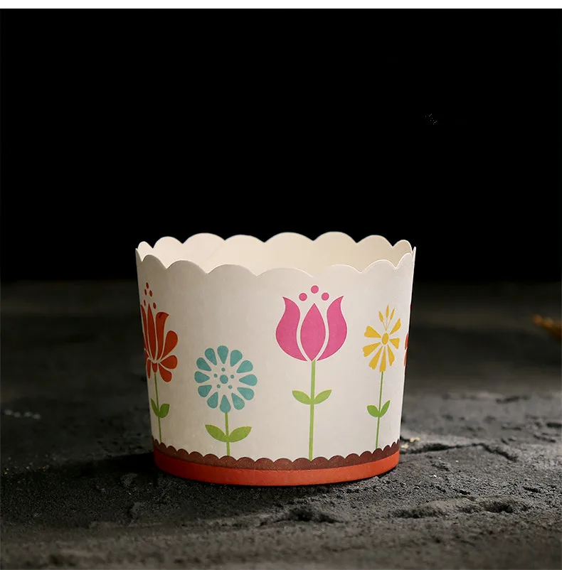 Flower decoration big cupcake cup muffin cups high temperature resistance cake bakery cups party supply favors