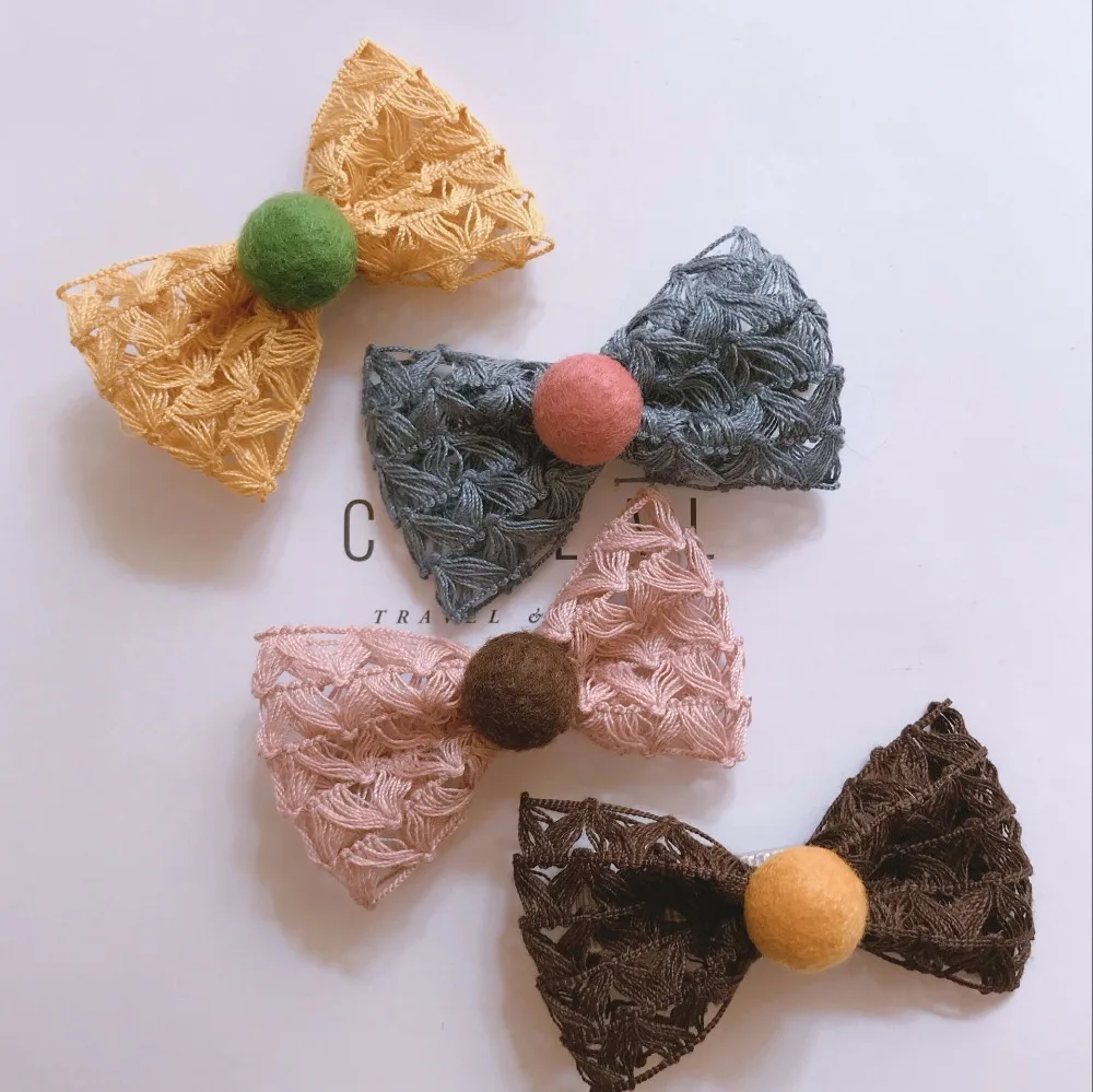 

Wholesale Boutique 20pcs Fashion Cute Bow Hair Clips Solid Felt Pom Pom Bowknot Hairpins Princess Headwarer Hair Accessories