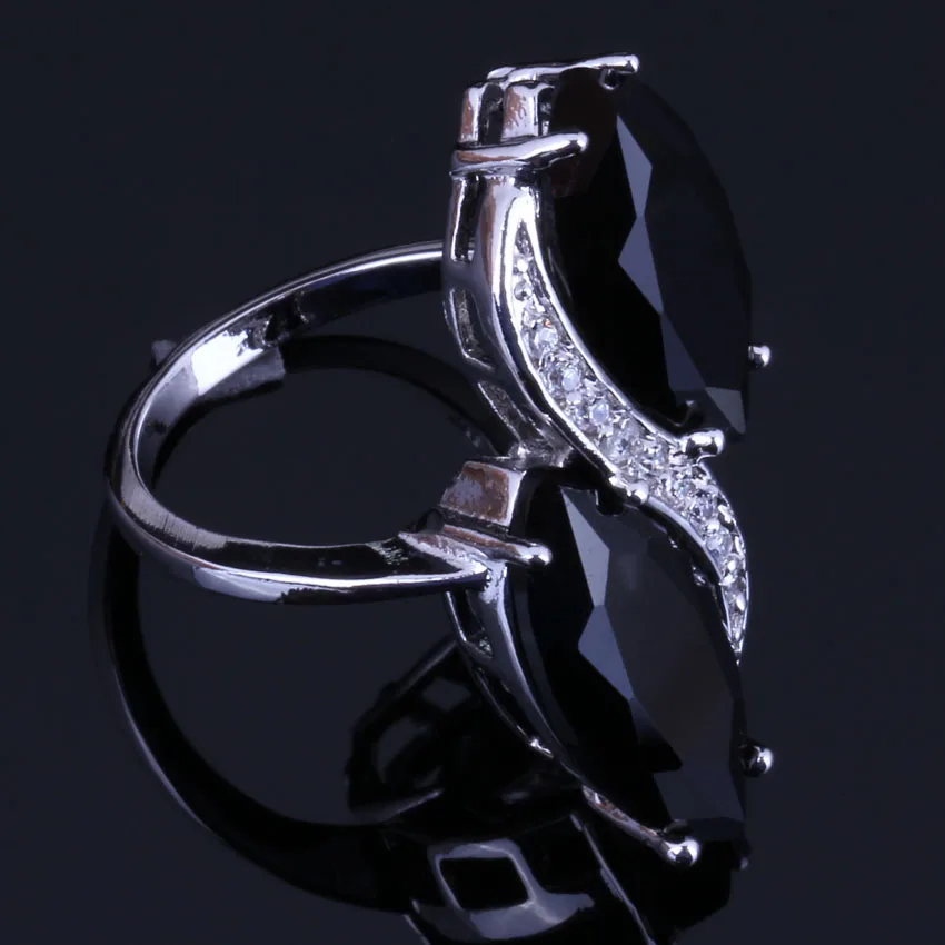 Alluring Black Cubic Zirconia White CZ Silver Plated Ring V0512