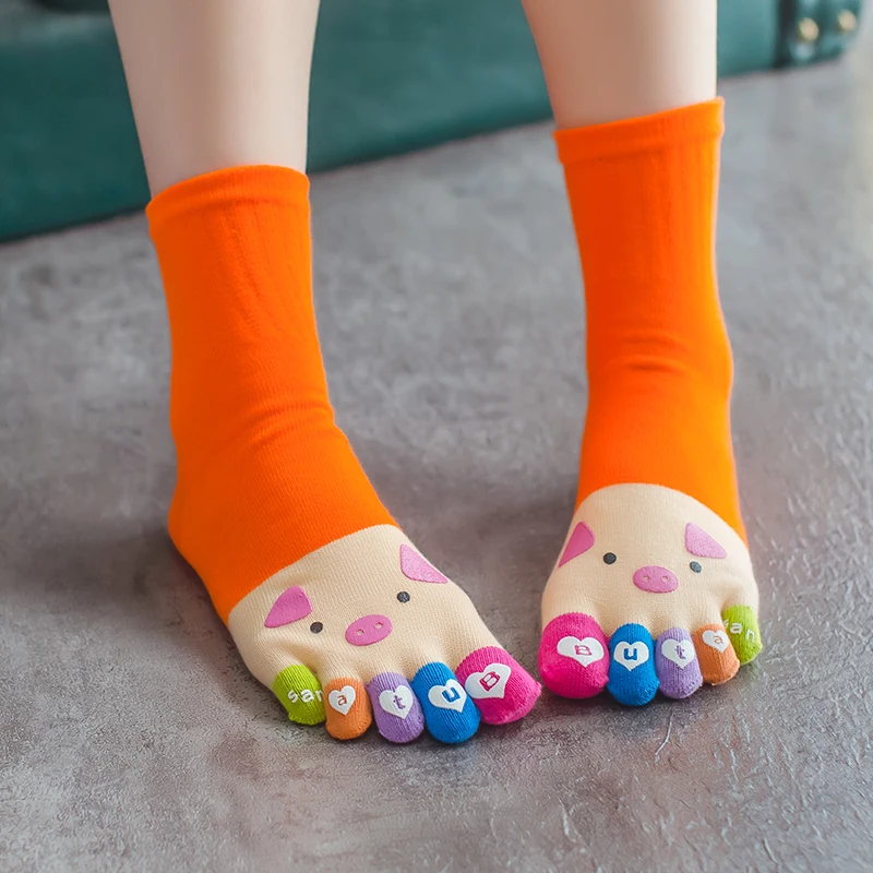 3 Pairs Cute Pig Cotton Five Finger Socks Mid-tube Breathable 5 Toe Socks Cartoon Kawaii Novelty Socks