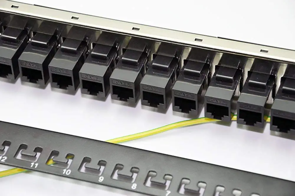 5Pcs CAT6 Keystone Accoppiatore, RJ45 UTP Accoppiatore Inserto-Snap-in Connettore Presa di Porta Adattatore per Piastra A Muro Presa Pannello-Nero