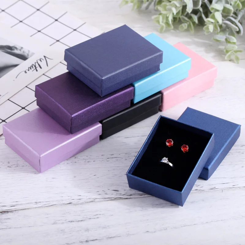 

Cardboard Jewelry Box 7x9cm Necklace Earrings Bracelets Boxes Big Paper Gift Packaging with Black Sponge Can Personalized logo