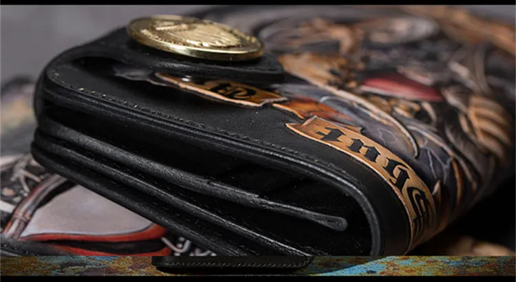 High-end Handmade Wallets Carving The Dark Knight Purses This wallet is for display only, not for sale temporarily