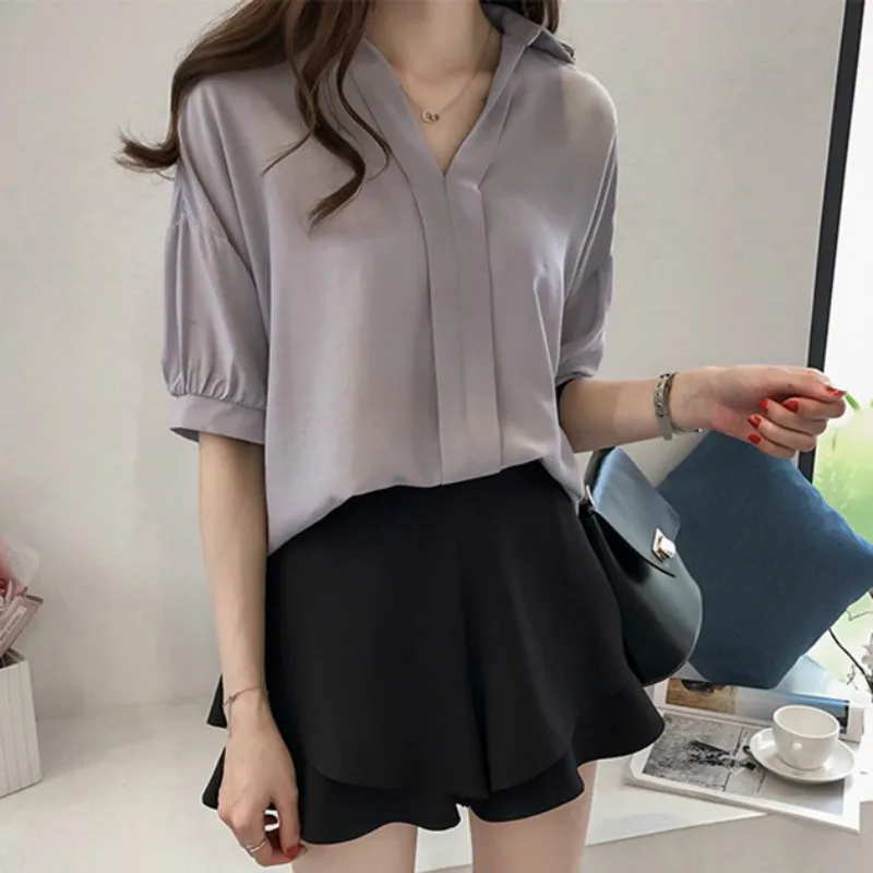 Summer Shirt Women Loose Large Size Short Sleeve Casual Blouse Female Solid Color Turn Down Collar Bottoming Shirts Top H9123