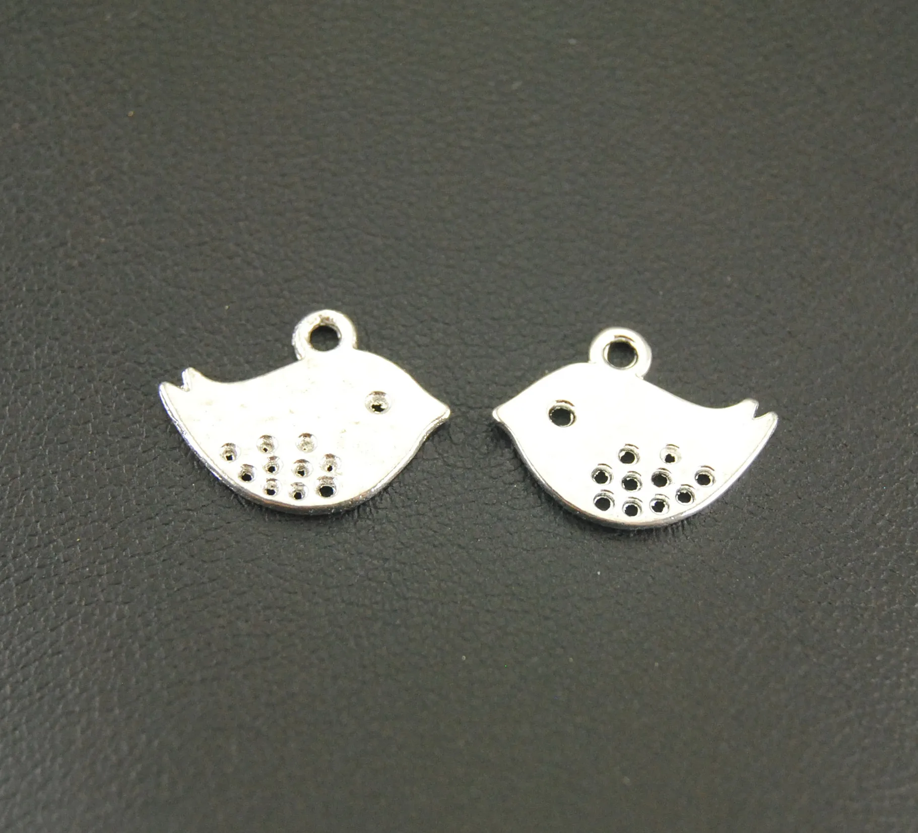 20 pcs 4 Colors Cute Little Bird Charm Jewelry  Making DIY Handmade Craft A04/A38/A571/A572