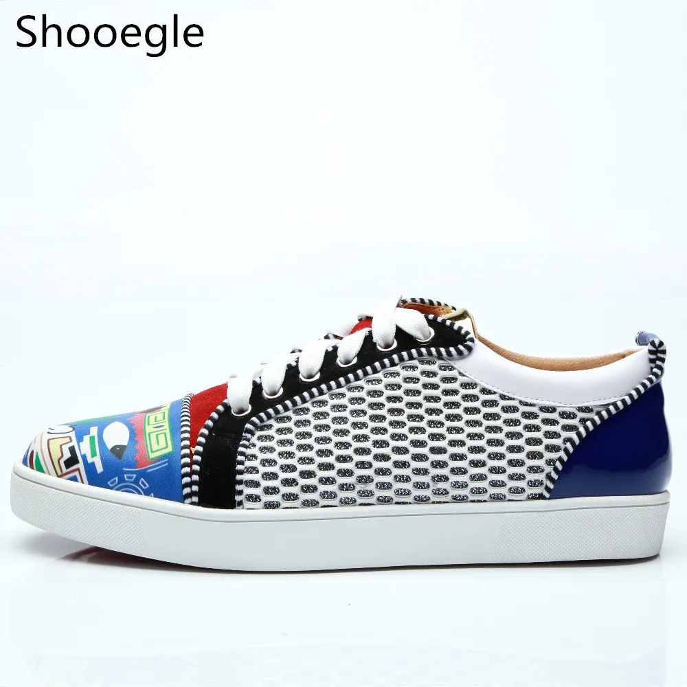 

Cartoon Graffiti Print Low Top Casual Shoes Patchwork Men Sneaker Lace up Fashion Flats Runway Chaussures Hommes