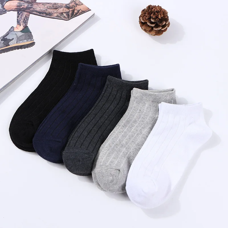 Chaussettes respirantes décontractées pour hommes, baskets de marque en coton de haute qualité, chaussettes courtes noires à séchage rapide, grandes