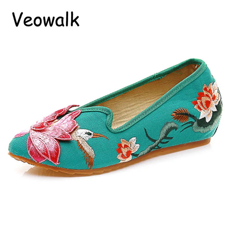 Veowalk 3D Flower Embroidered Women\'s Pointed Toe Canvas Ballet Flats Ladies Casual Soft Slip-on Shoes Zapatos Mujer Mint Green