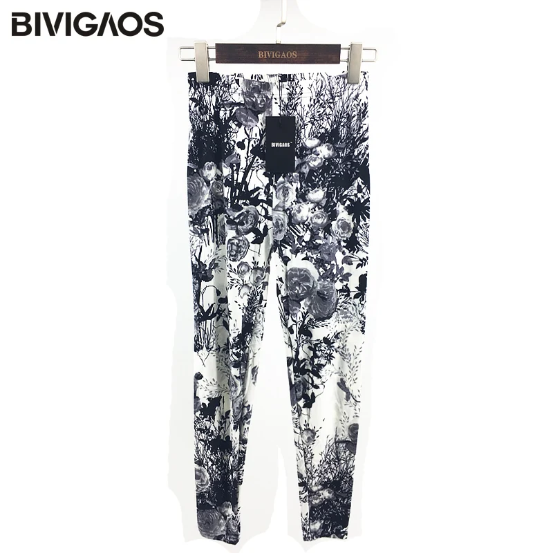 BIVIGAOS-Leggings con estampado de flores y grafiti para mujer, pantalones de malla con estampado de flores grises, tejido de lijado, informales, elásticos