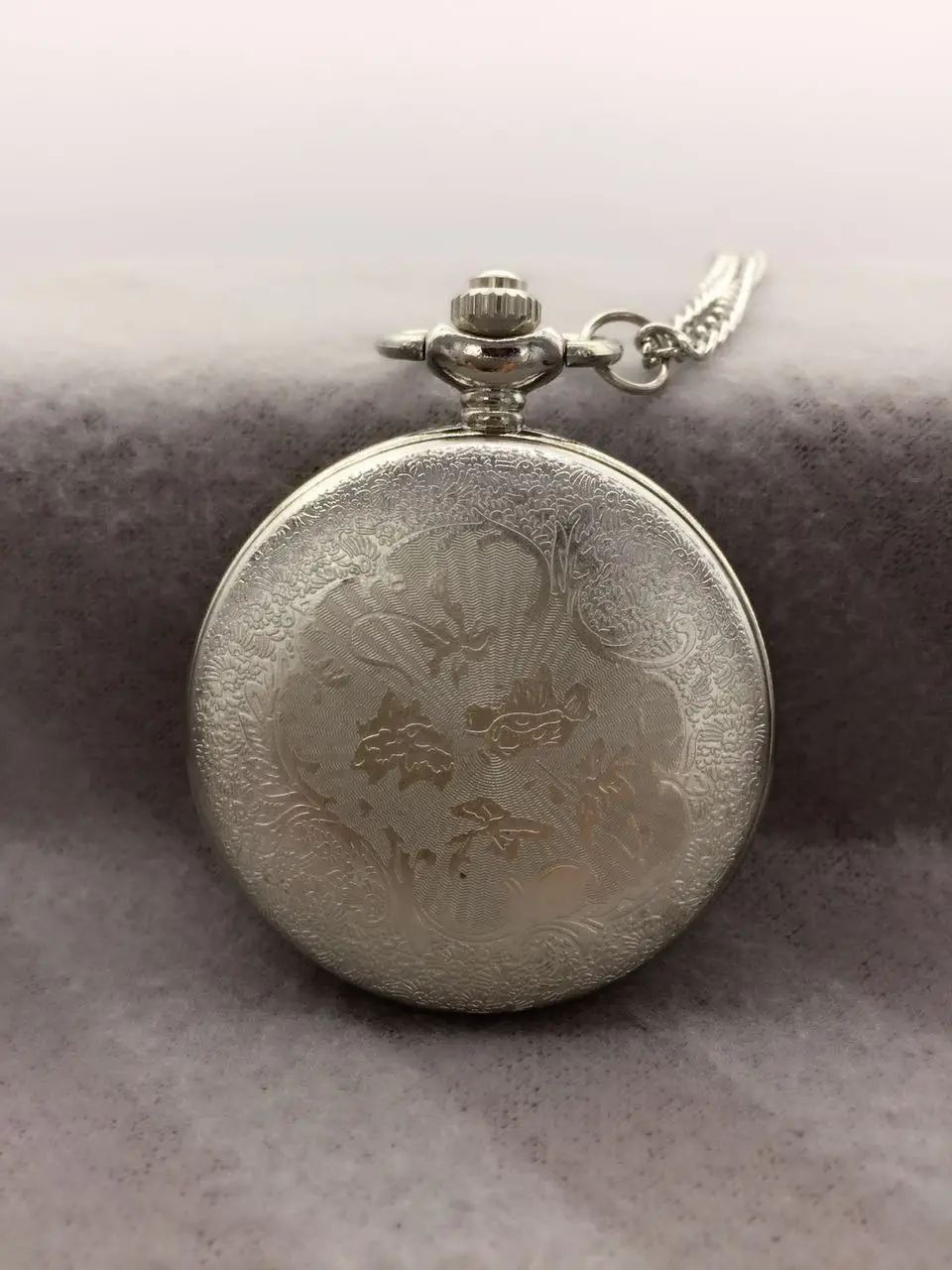 Wholesal Pocket Watches Anime Attack on Titan / Shingeki no Kyojin Scouting Legion necklace silver vintage Pendant Free shipping