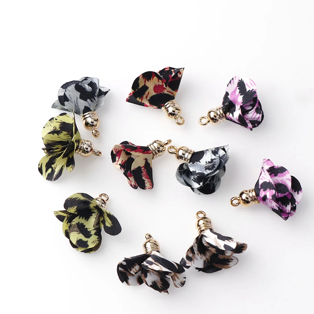 10pieces 4styles 29~42mm Leopard Plaid Cloth Art Flower Tassel Pendant Buckle Receptacle For Earring DIY Jewelry Findings Making