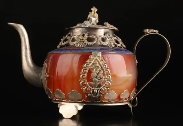 

SUPERB VINTAGE COLLECT OLD DECORATION EXQUISITE AGATE CLOISONNE DRAGON TEAPOT Garden Decoration 100% real Tibetan Silver Brass