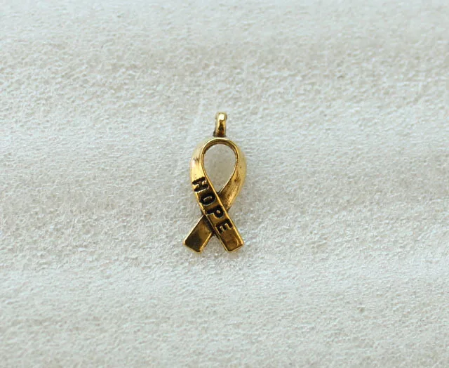 280PCS Antiqued Gold Color Cancer Awareness HOPE Ribbon Charms A5104G