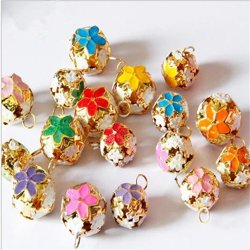 20PCS Christmas Hollow Bell Color Pet Bell Christmas Jewelry Accessories Bell Cloisonne Flower Bells new year ornaments