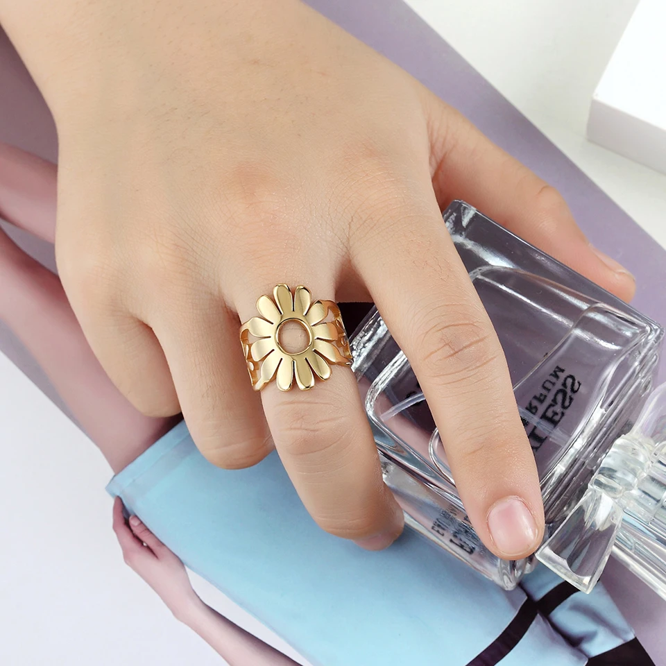 BORASI Circle Sunflower Rings New Brand 2019 Gold Color Female Size Rings Fashion Popular Jewelry Stainless Steel Flowers Rings