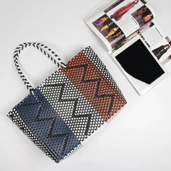 2018 Fashion Women Durable Weave Beach Bag Woven Bucket Bag Casual Tote Handbags Bags Popular Receive straw plastic braided