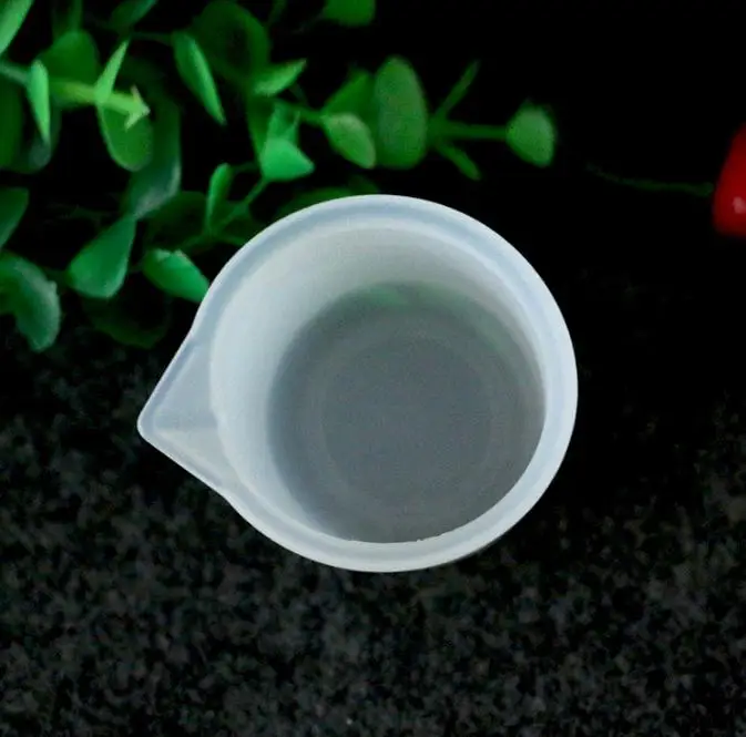 100pcs /lot 100ml Silicone Lab Measuring Cup Graduated Beaker Cooking Baking Kitchen Measuring Tools lin2909