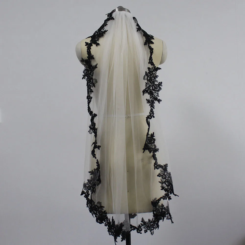 Customized Black Lace Appliques White Ivory Tulle Short Wedding Veils One Layer Bridal Veil with Comb Veu de Noiva