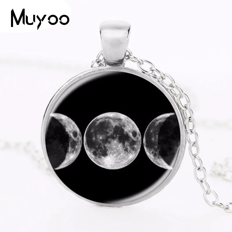 Newest 2017 Triple Moon Goddess Pendant Witchcraft Jewelry Moon Goddess Necklaces Glass Dome Choker Necklace Moon Jewelery HZ1