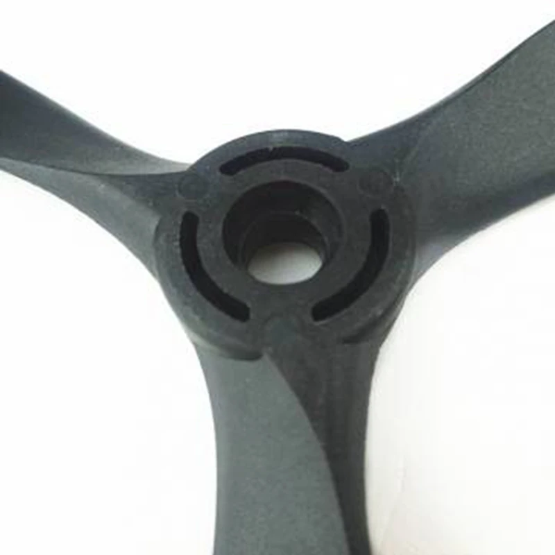 QTmodle 1170 11x7 inch Efficient 3 Leaf Blade Propeller for Petro Electric RC Airplane Models Propeller Aircraft Parts