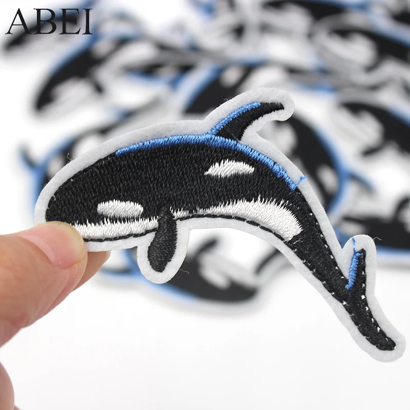 10pcs/lot Diy Cartoon Shark whale Stickers Embroidery Iron On marine animals Patches Clothes Bags Shoes Jeans Sewing Appliques