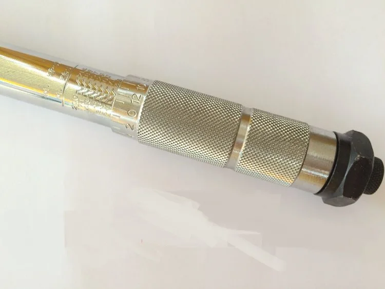 Новинка, гаечный ключ 1/2*20 кг 28-210 Н-М