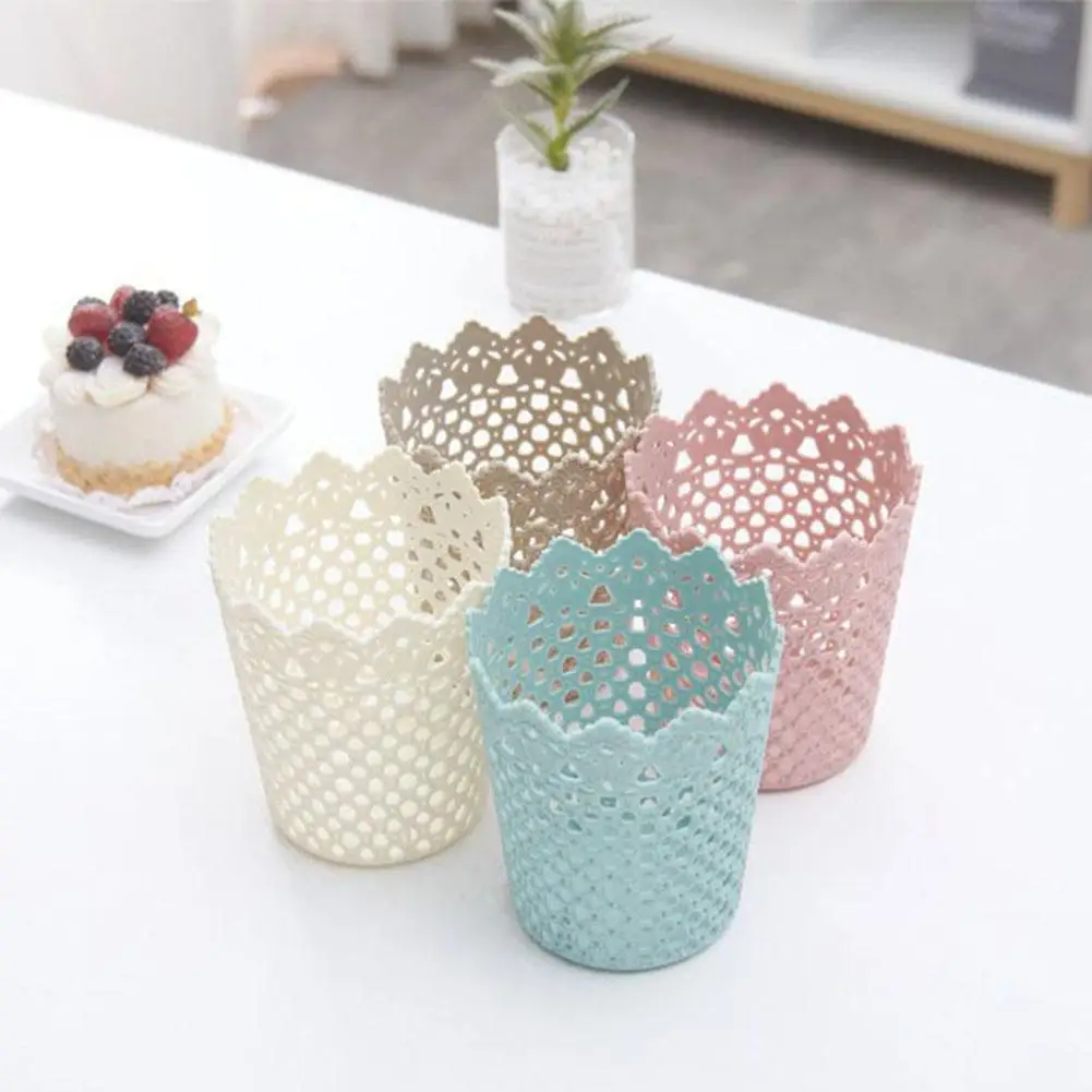 Plastic Storage Basket Multifunctional Hollow Flower Cylinder Pen Holder Makeup Brush Storage Basket Holder Desktop Organizer