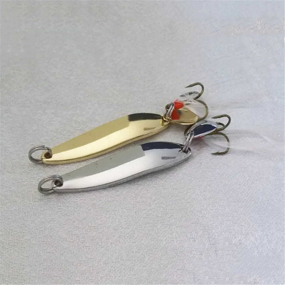 1 pz metallo oro nastro cucchiaio richiamo di pesca paillettes esche dure rumore Paillette con piuma per esche marine strumento Wobbler Spinner