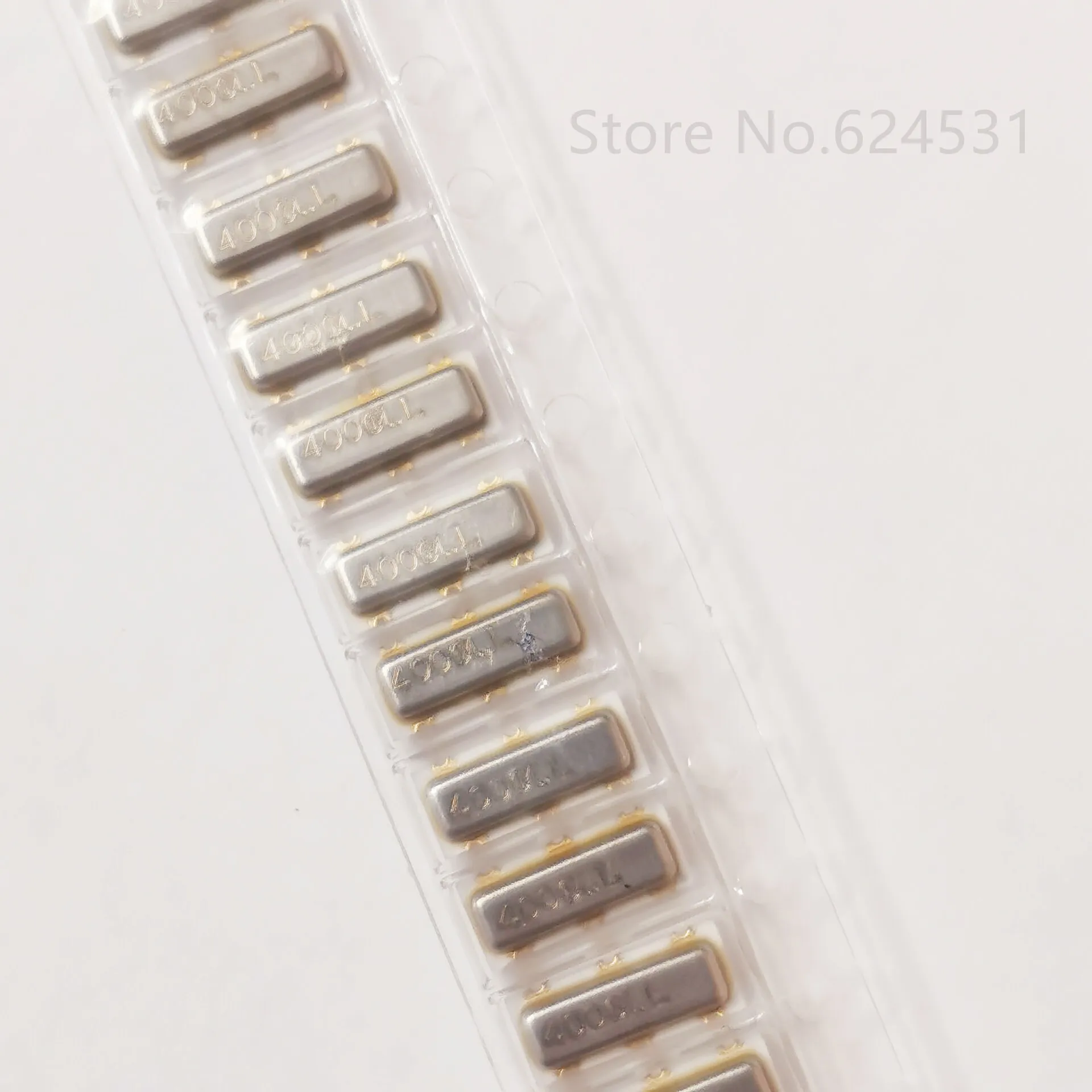 10pcs Murata patch ceramic crystal oscillator CSTCC4M00G53-RO 7*3MM 3 feet 4M 4MHZ 4.000MHZ