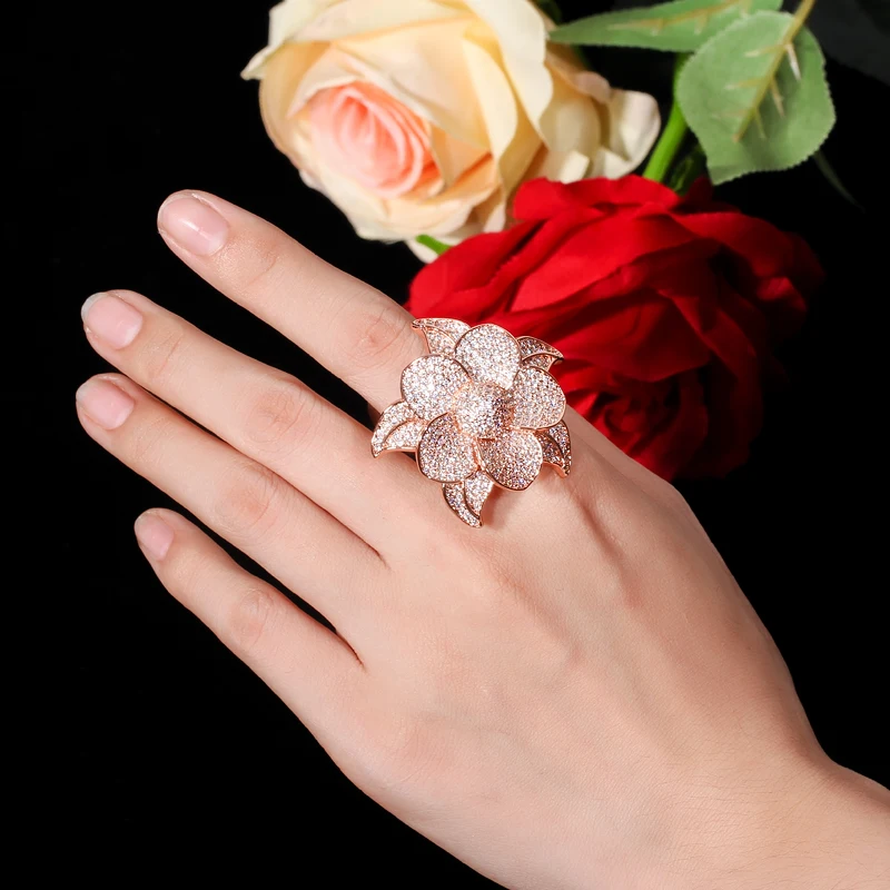 CWWZircons Luxury Flower Leaf Micro Pave Cubic Zirconia Stone Big Rose Gold Color Bridal Wedding Party Finger Rings Jewelry R124
