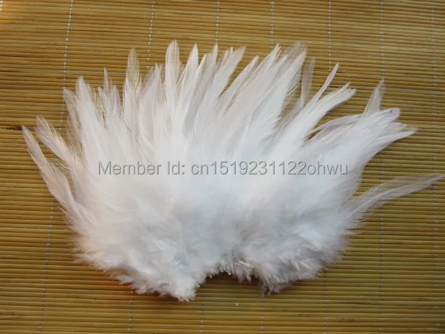 100Pcs 4-6 Inches 10-15 cm White Rooster Feather for Clothing Jewelry Hat Christmas Holiday Decorative Cock Feathers