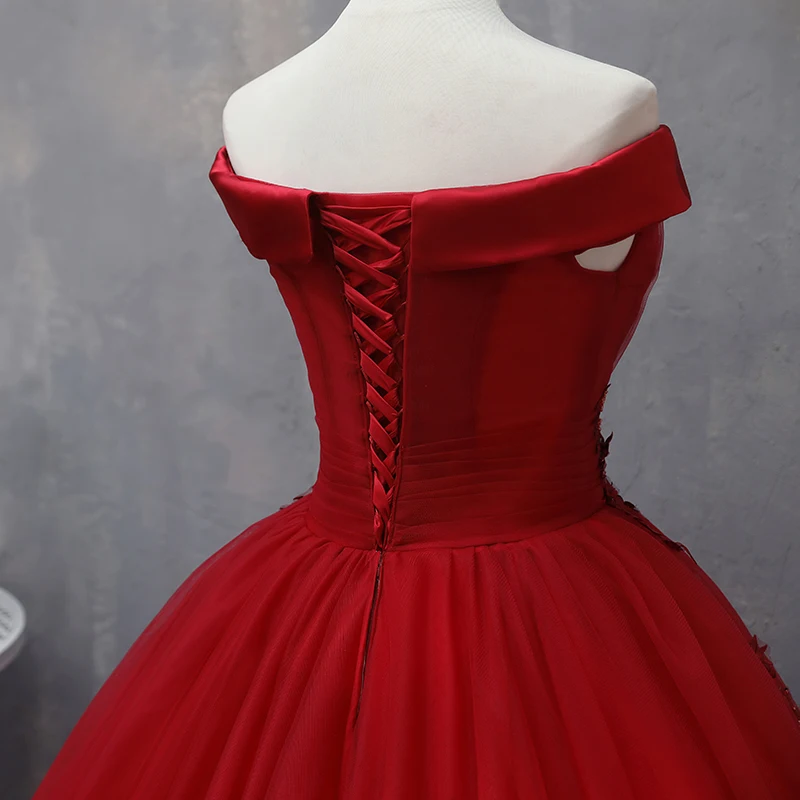 Fora do ombro vermelho quinceanera vestidos 2018 tule renda apliques frisado longos vestidos de baile vestidos de 15 anos