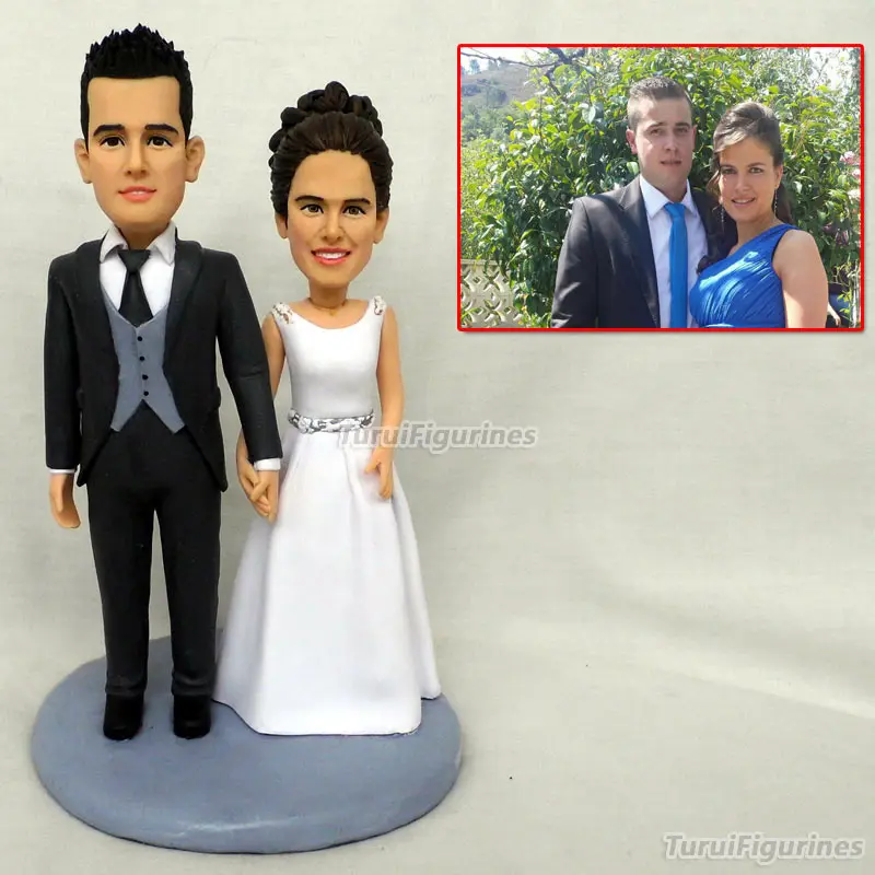 281 ooak Polymer Clay minature doll figurine Custom Bobblehead wedding cake topper Handmade Bride and Groom Cake Decoration gift