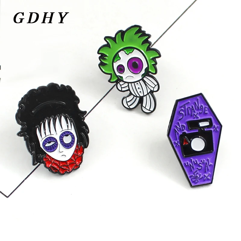 GDHY Terror Horror Doll Coffin Vampire Brooch Enamel Pin Purple Coffin Backpacks For Kids Halloween Creepy Gothic Jewelry Brosch