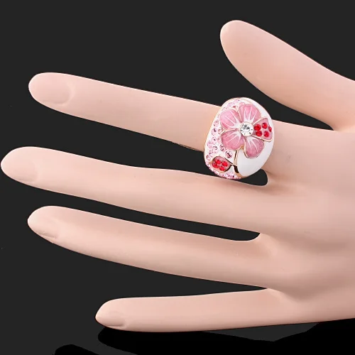 Chran Trend Enamel Pink Flower Desgin Promised Rings for Women Gold Color Crystal Engagement Rings Jewelry Accessories