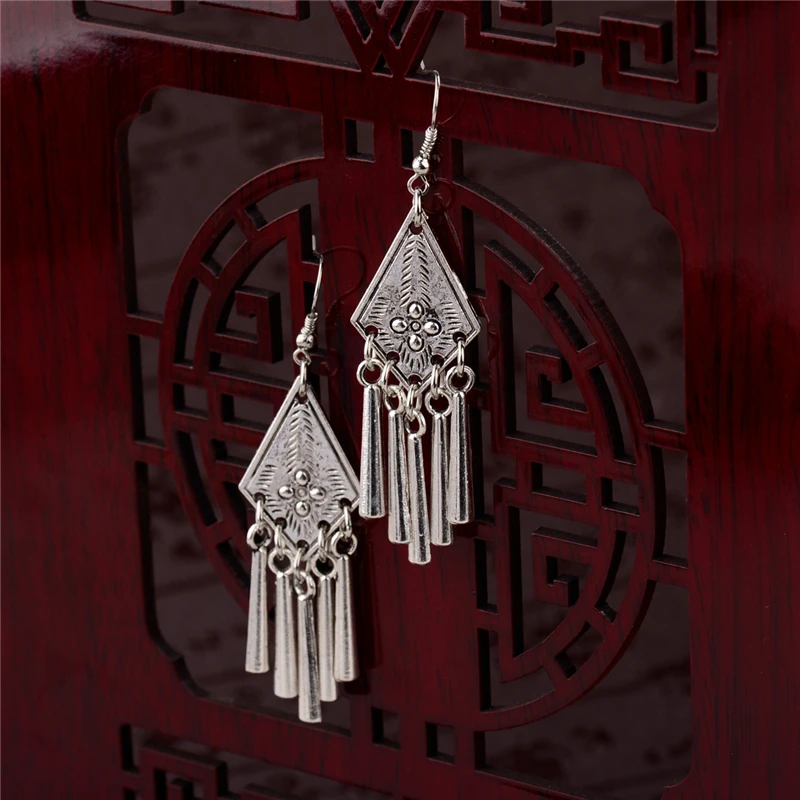 2020 Ethnic Indian Women\'s Flower Hollow Gypsy Silver Color Drop Earrings Cylindrical Tassel Boho Tribal Jewelry India Jhumki