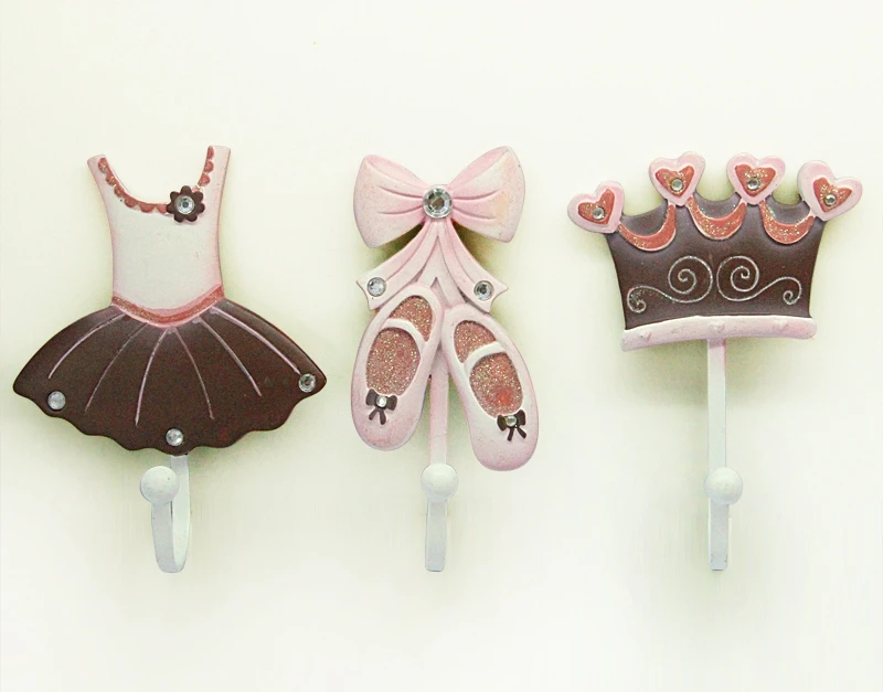 

Beautifully Crown Ballet Shoes Three-piece Garden Wall Mounted Hook Dress Hat Coat Hanging Hanger Bathroom Robe Hooks