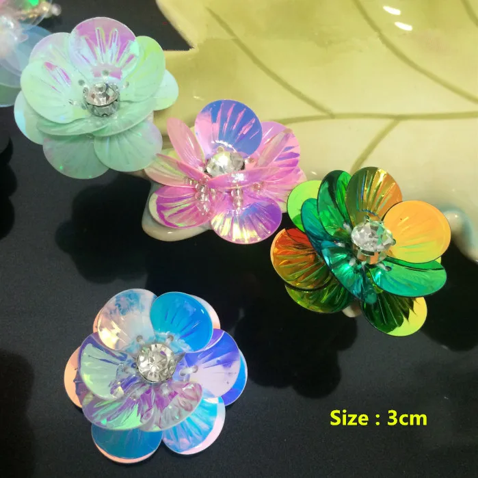 10 Pz/lotto Handmade Paillettes Perline Patch Fiore Applique Clip di Capelli, Borse, Spilla, Vestiti Cucire o colla