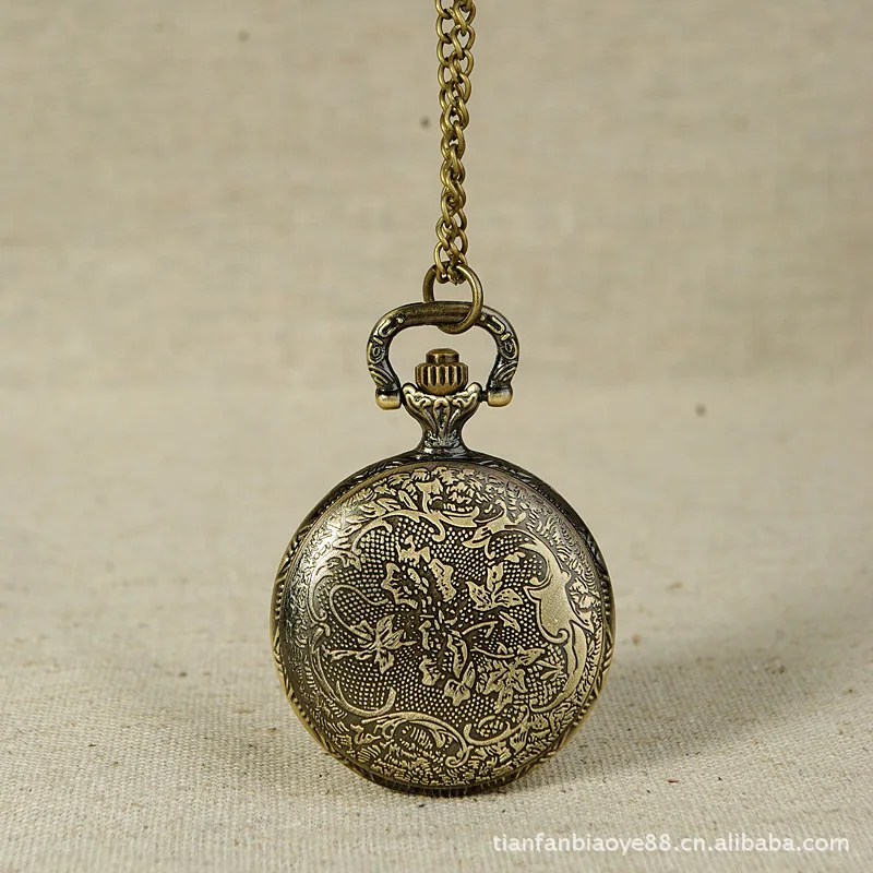 Children's Gift Mini Skull Pirate Embossed Design Pocket Watch Retro Bronze Kids Cool  Hot Sell Lovely