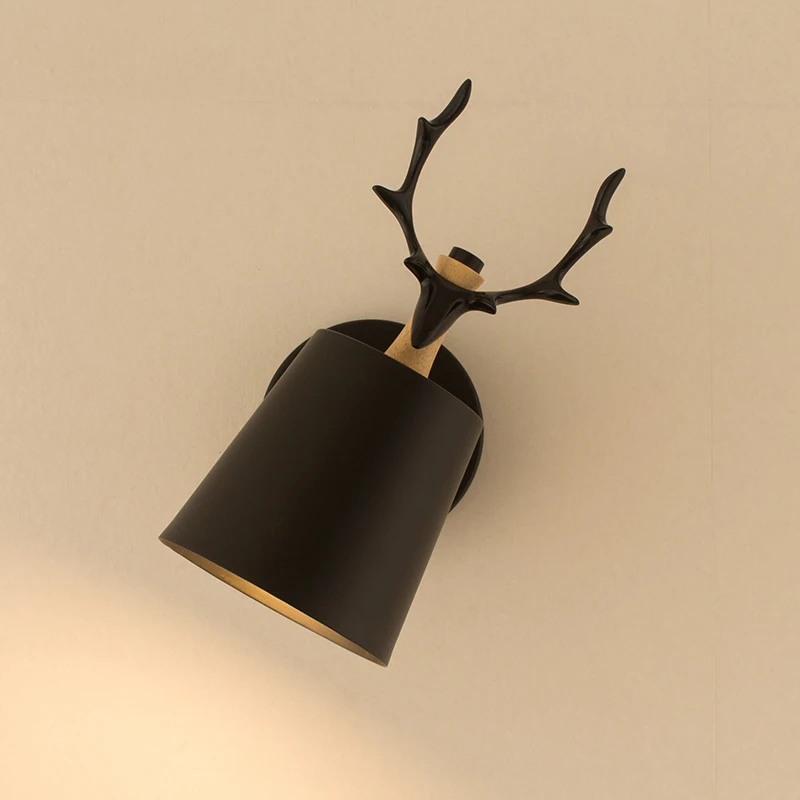 

Nordic Novelty Deer Head Wall Lamp sconce Metal wall light fixtures for Dining room for Applique Studio Living room wood lamps