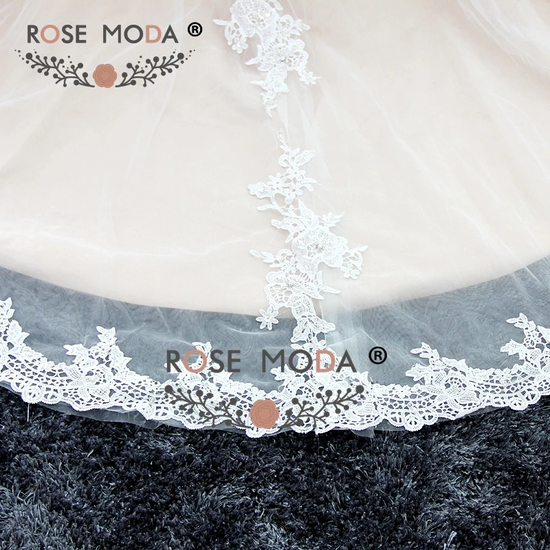 Rose Moda Strapless Trắng over Blush Được Trang Bị Ren A Line Wedding Dress Ren Lên Trở Lại