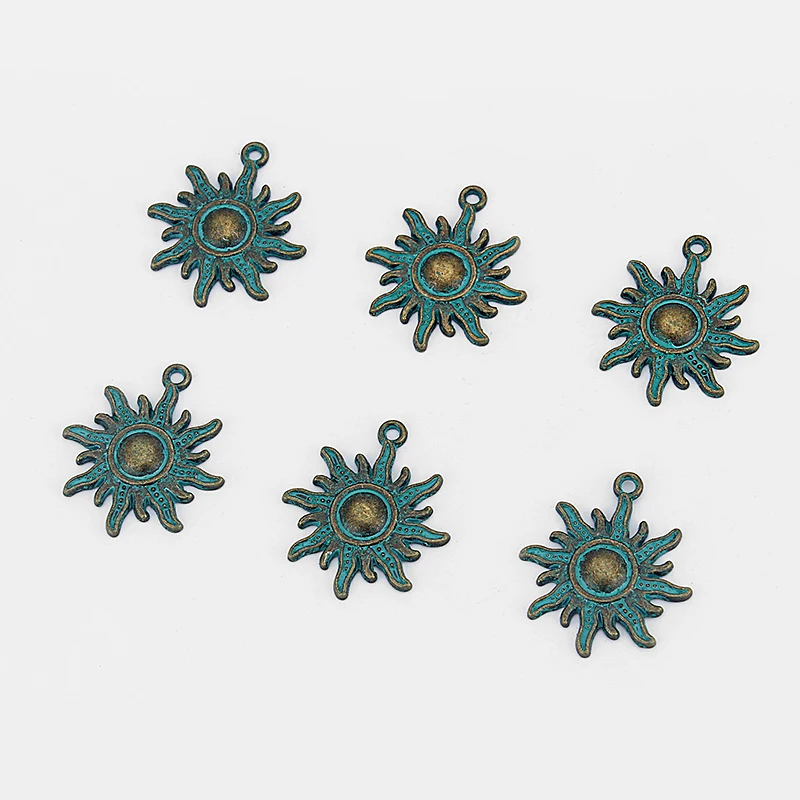 10pcs Antique Bronze Verdigris Patina Sun Charms Pendant for Bracelet Necklace DIY Jewelry Making Findings 28*25mm