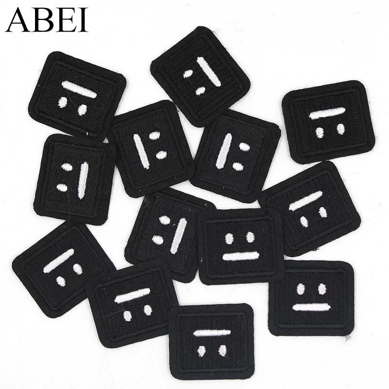 10pcs/lot Sew Patches For Clothes Badge Embroidered Sew On Patch For Clothing Backpack Jeans Smile Face Appliques Patches