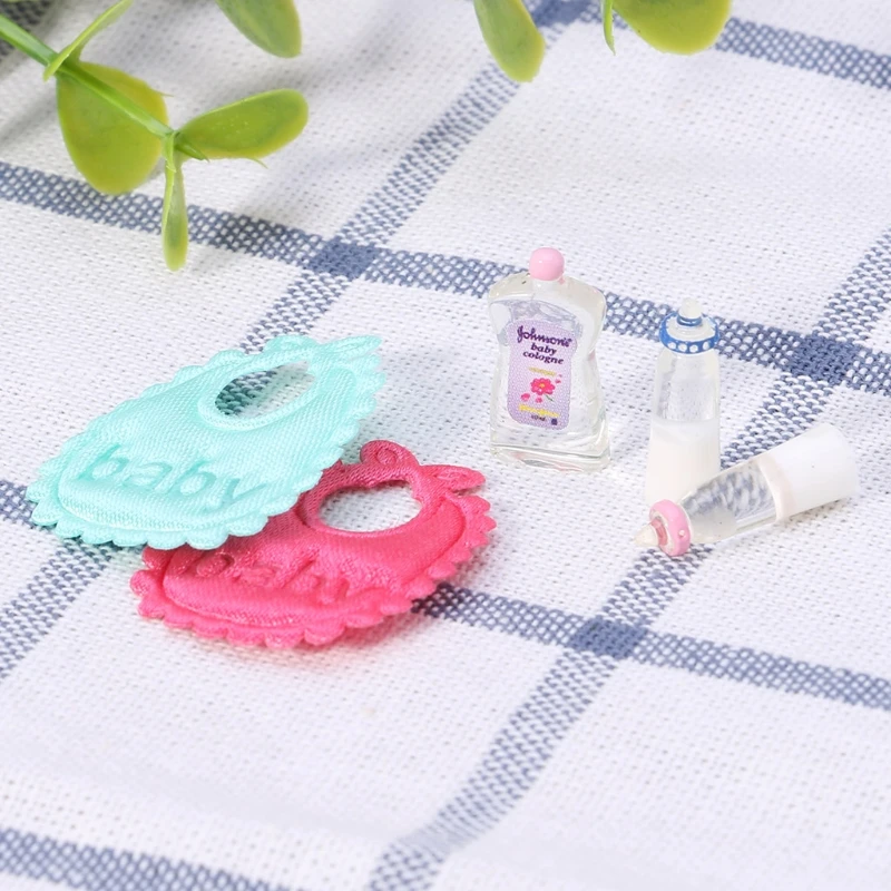 New 1:12 Baby Bottles Shampoo Bib Set Doll House Miniature Nursery Accessory Oct20-A