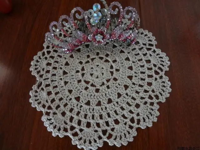 Free shipping 30 pic/lot 100% handmade lace doilies as kitchen accessories with flower  home decor coaster placemat photo props