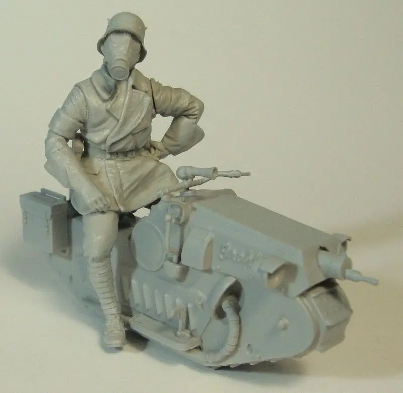 Unassambled 1/35 soldier  Science fiction moto INLCUDE 6  HEADS  Historical  Resin kit miniature model Unpainted