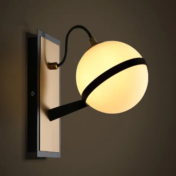 IWHD Glass Ball Sconce Wall Light Fixtures Fashion Bedroom Beside Modern LED Wall Lamp Home Lighting Bedroom Stairs Arandela