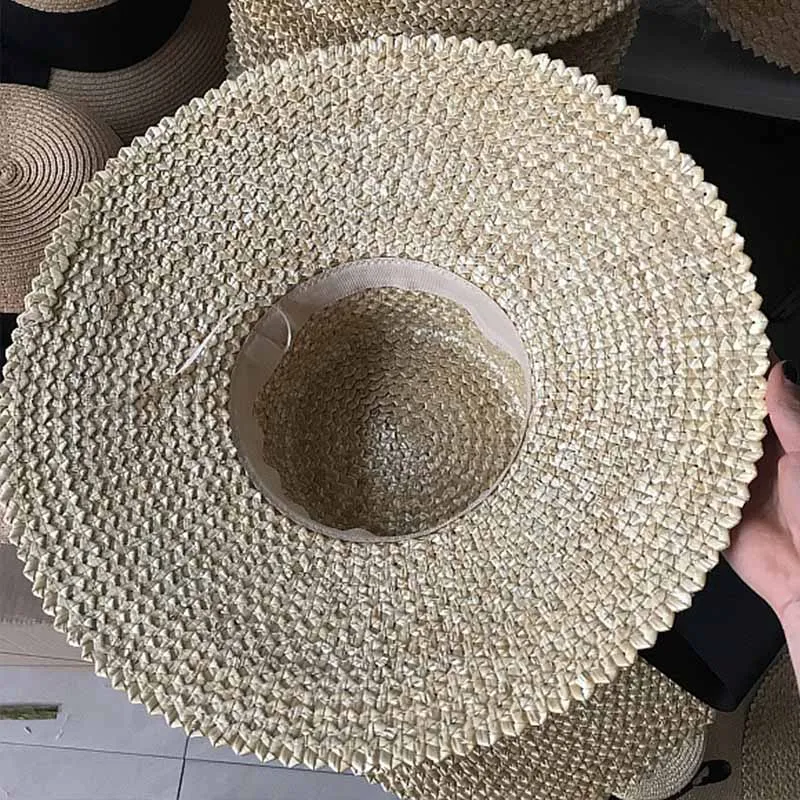 New Fashion Women Sun Hat Natural Straw Large Wide Brim Summer Casual Beach Hat Elegant Ladies Floppy Kenturky Derby Hat